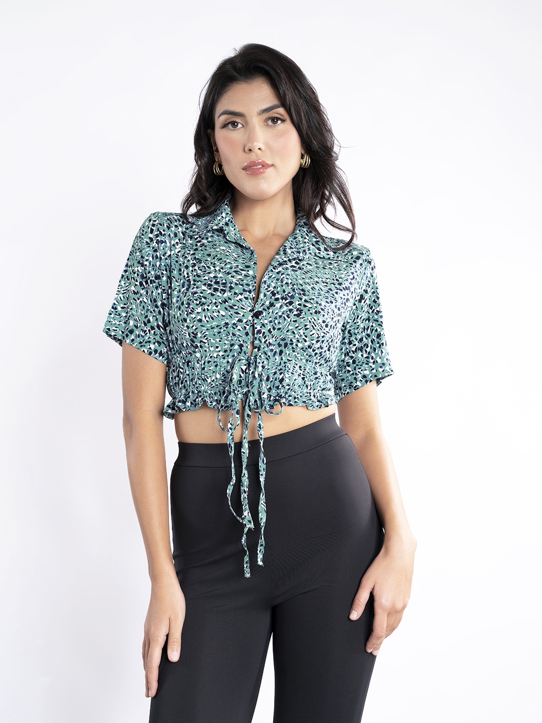 

Stylecast X Hersheinbox Waist Tie-Up Print Shirt Style Crop Top, Teal