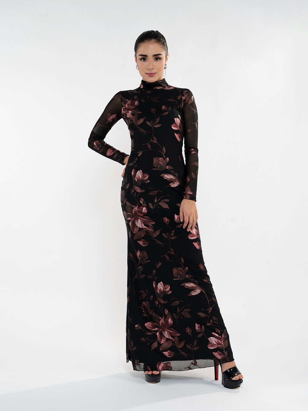 

Stylecast X Hersheinbox High-Neck Floral Print Maxi Dress, Black