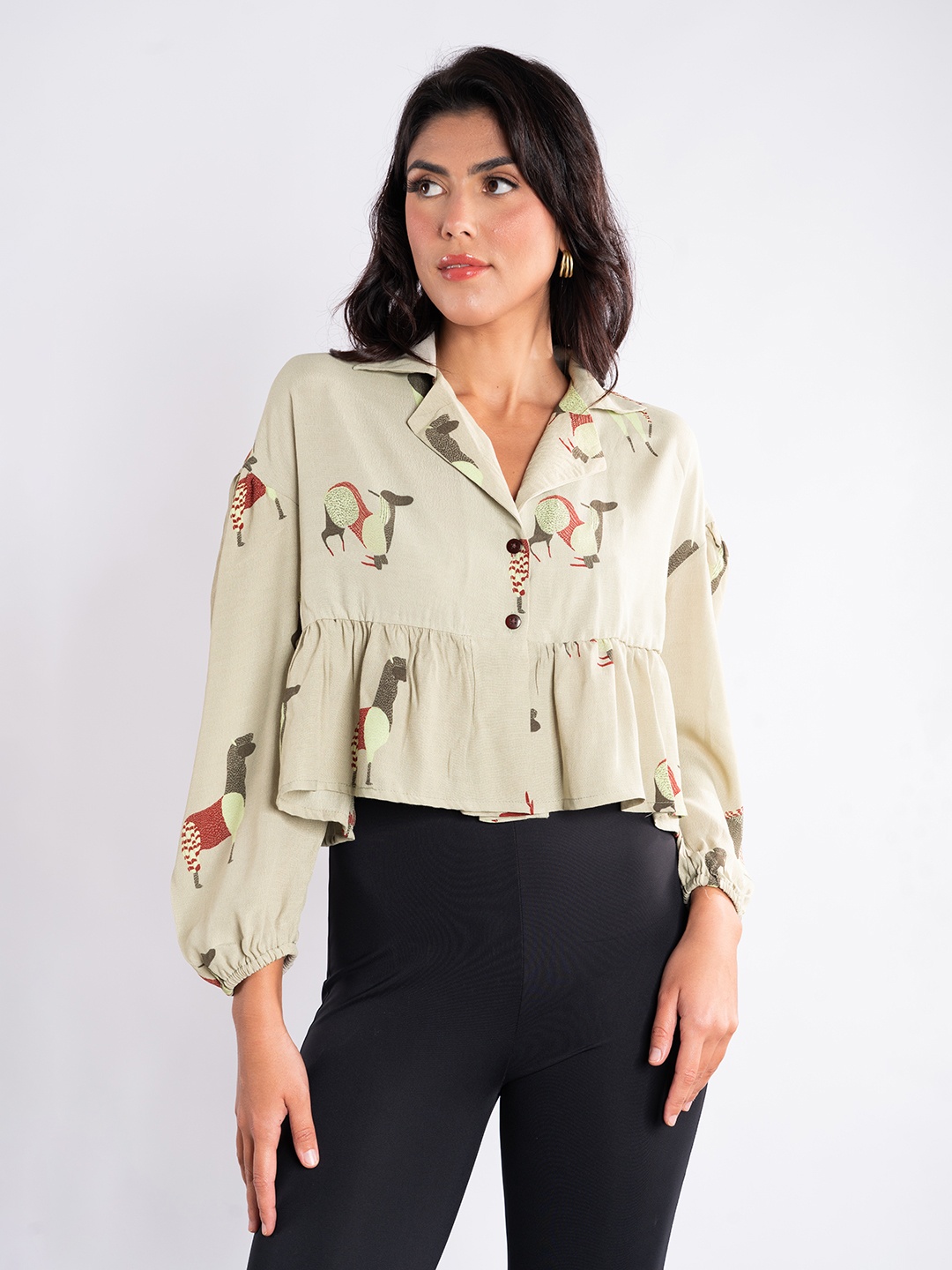 

Stylecast X Hersheinbox Notched Lapel Collar Printed Puff Sleeve Peplum Top, Green