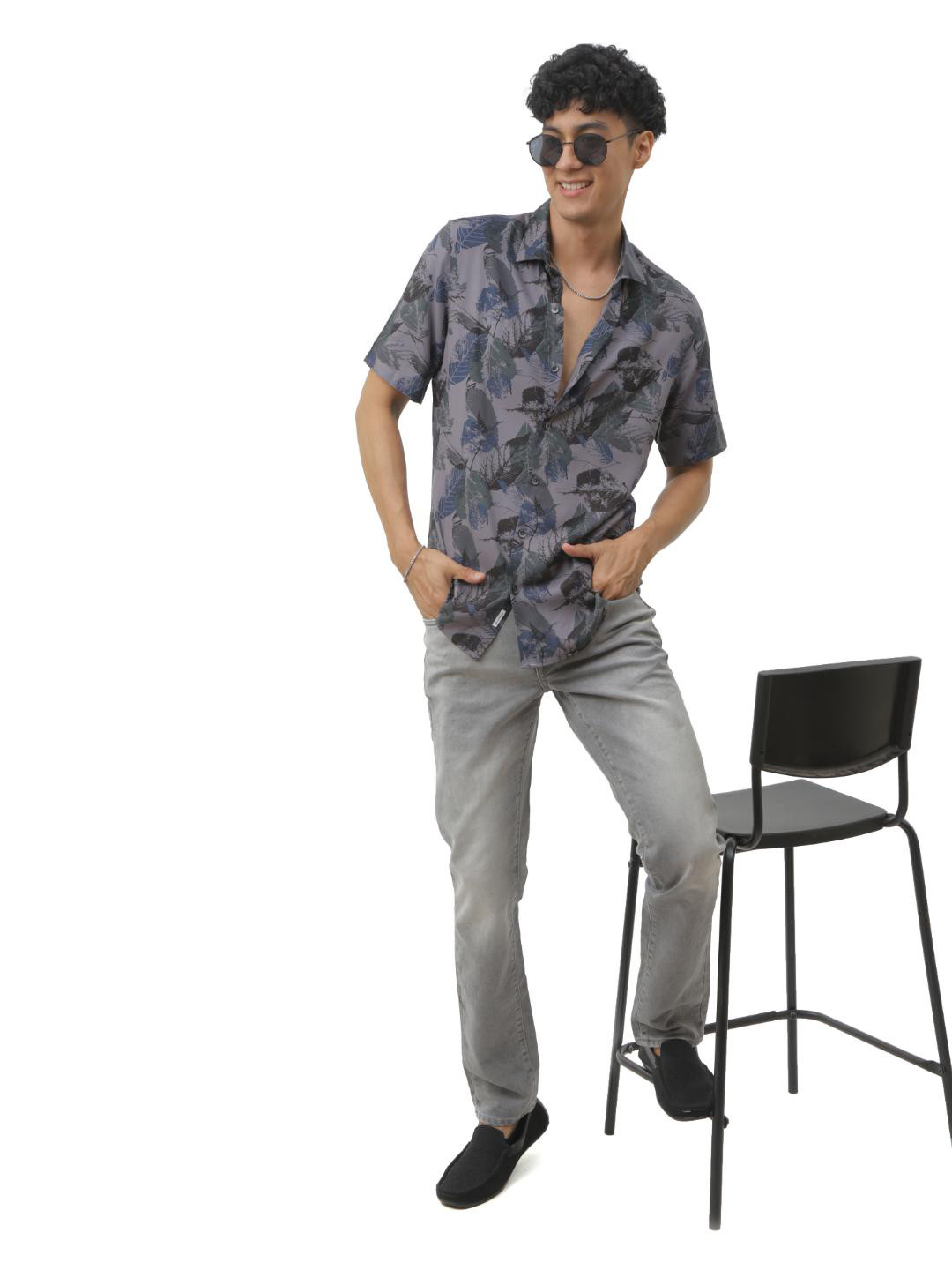 

FLY 69 Premium Slim Fit Floral Printed Spread Collar Casual Shirt, Grey