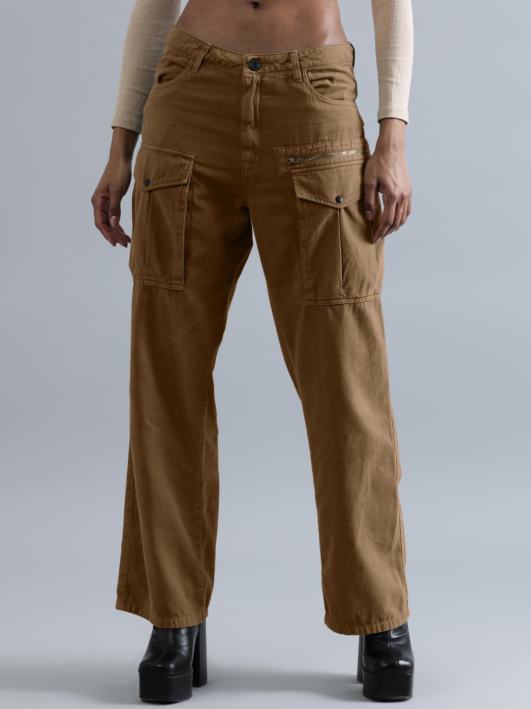 

Bene Kleed Women Pure Cotton Straight Fit Cargo Trouser, Brown