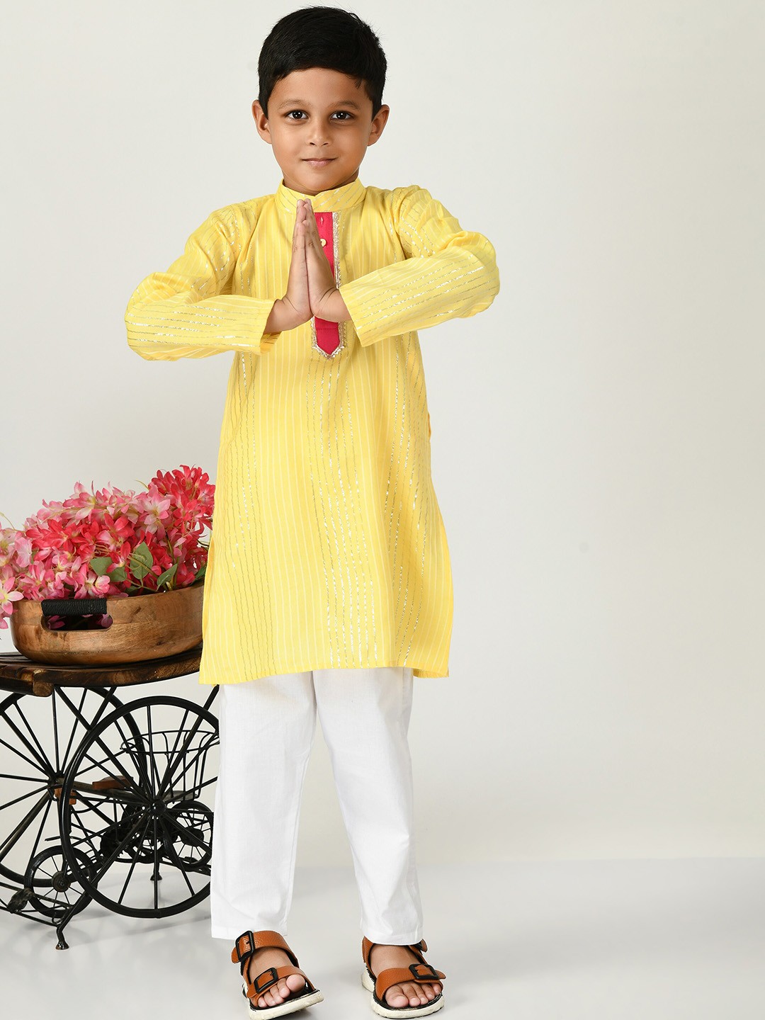 

BAESD Boys Mandarin Collar Straight Kurta with Trousers, Yellow