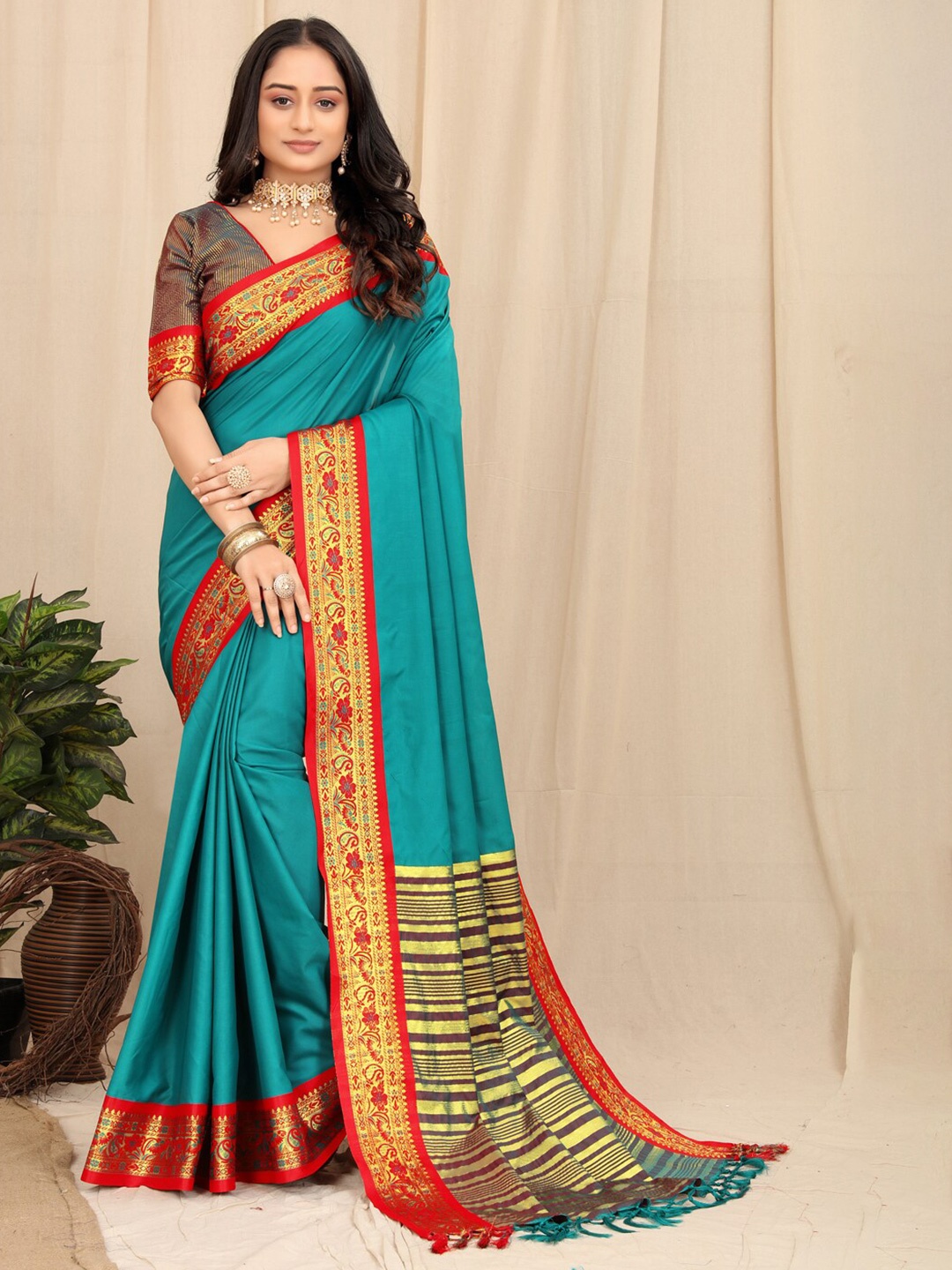 

SILKWEAR Zari Silk Cotton Narayan Peth Saree, Green