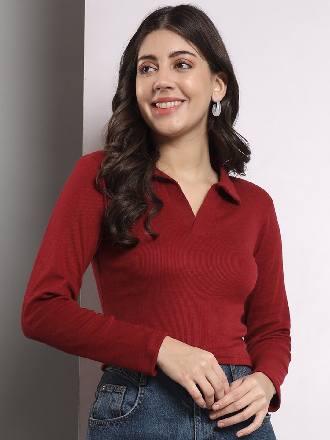 

Q-rious Spread Collar Long Sleeves Top, Maroon