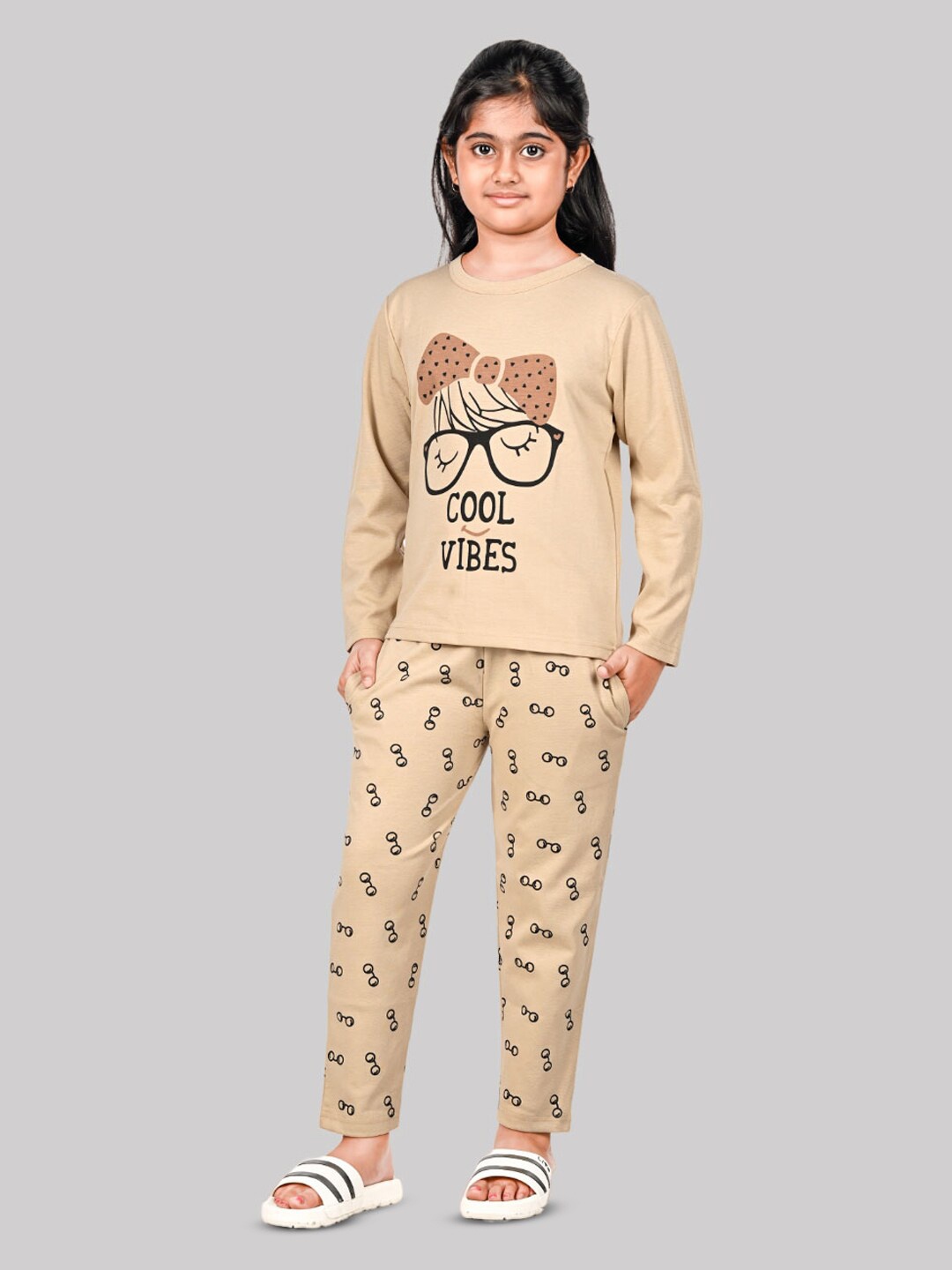

DENIKID Girls Printed Pure Cotton T-shirt with Pyjamas, Beige