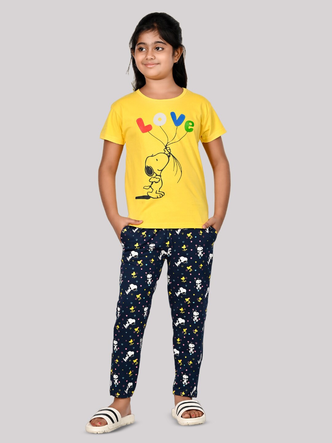 

DENIKID Girls Snoopy Printed Pure Cotton T-shirt with Pyjamas, Yellow