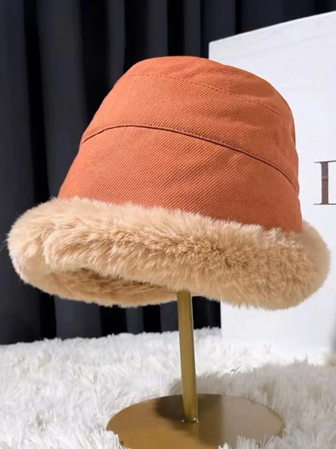 

SYGA Women Pure Woollen Bucket Hat, Orange