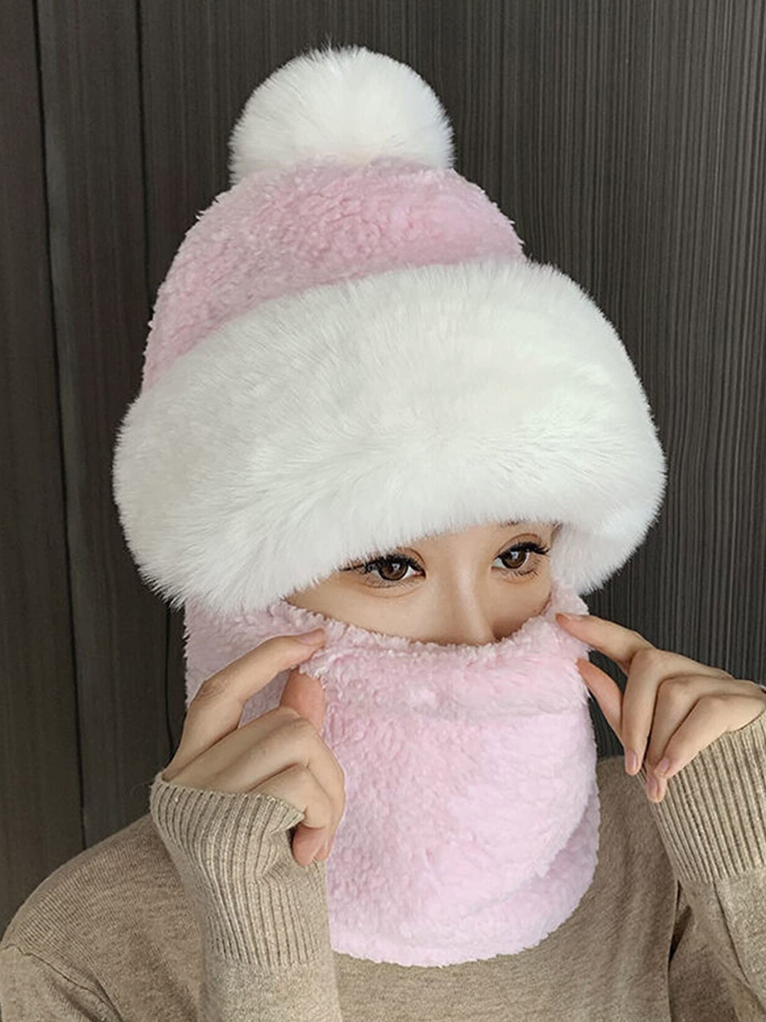 

SYGA Women Colourblocked Woollen Balaclava, Pink