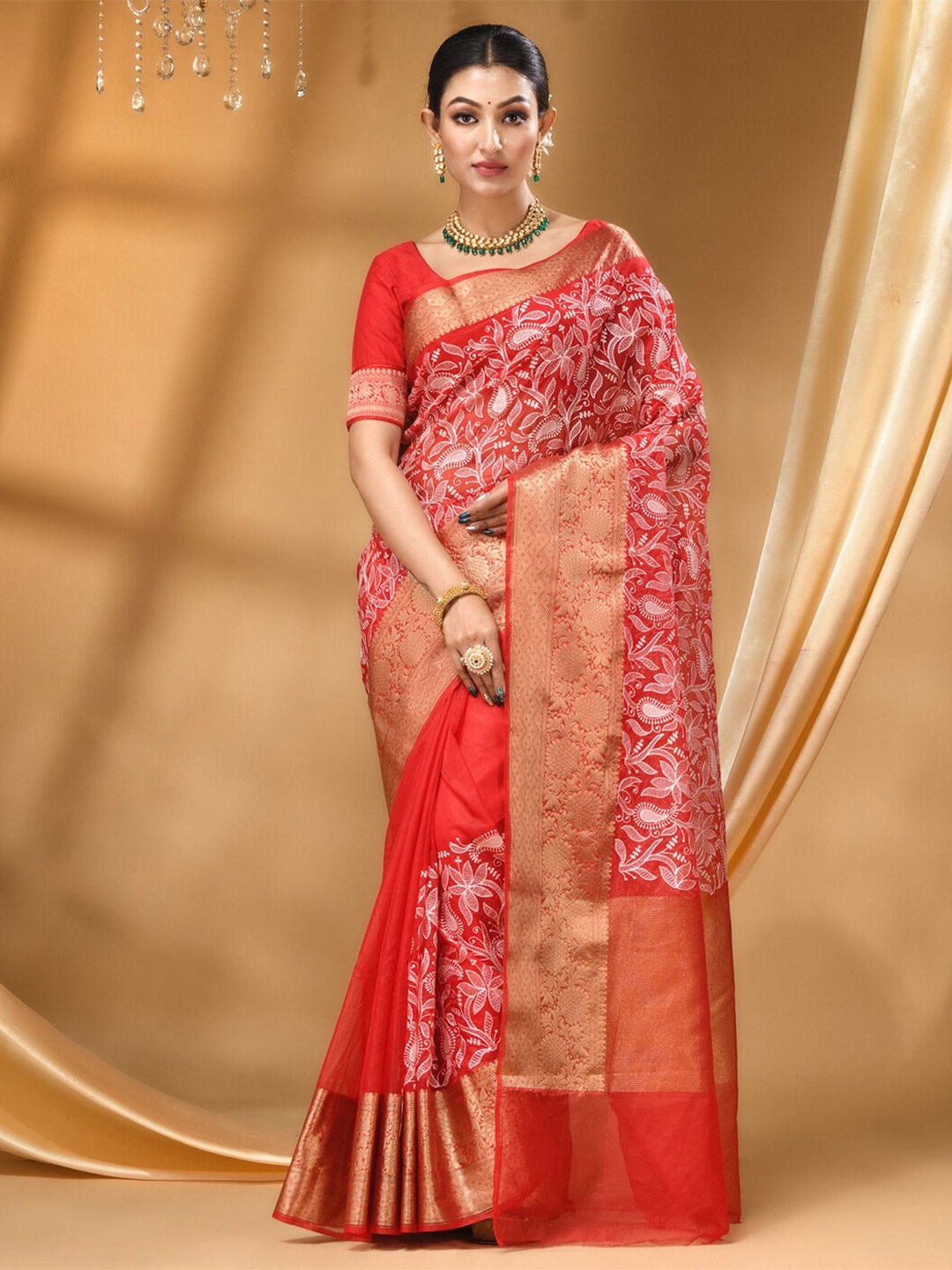 

HOUSE OF BEGUM Ethnic Motifs Embroidered Zari Banarasi Saree, Red