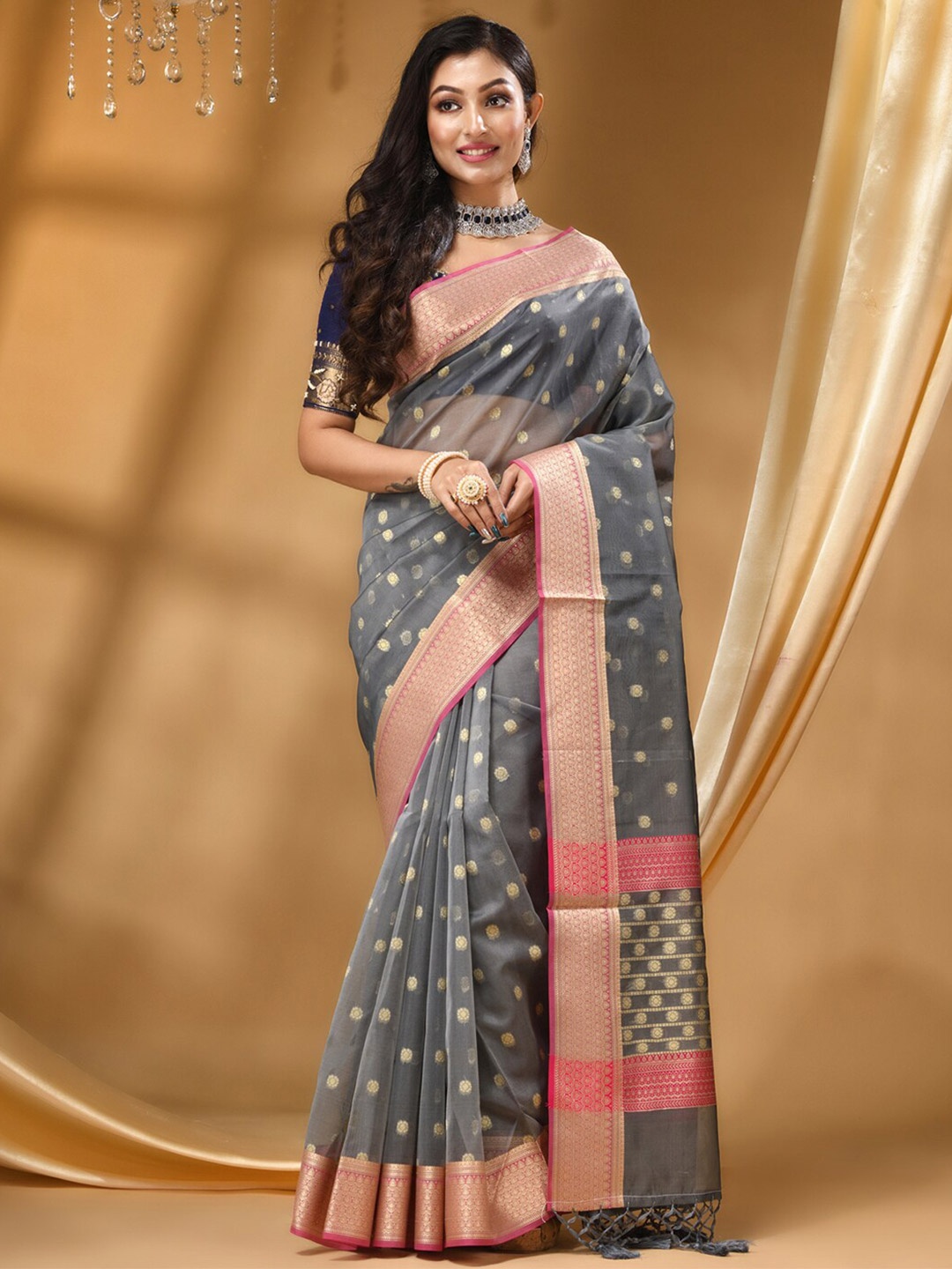 

HOUSE OF BEGUM Ethnic Motifs Woven Design Zari Detailed Banarasi Saree, Grey