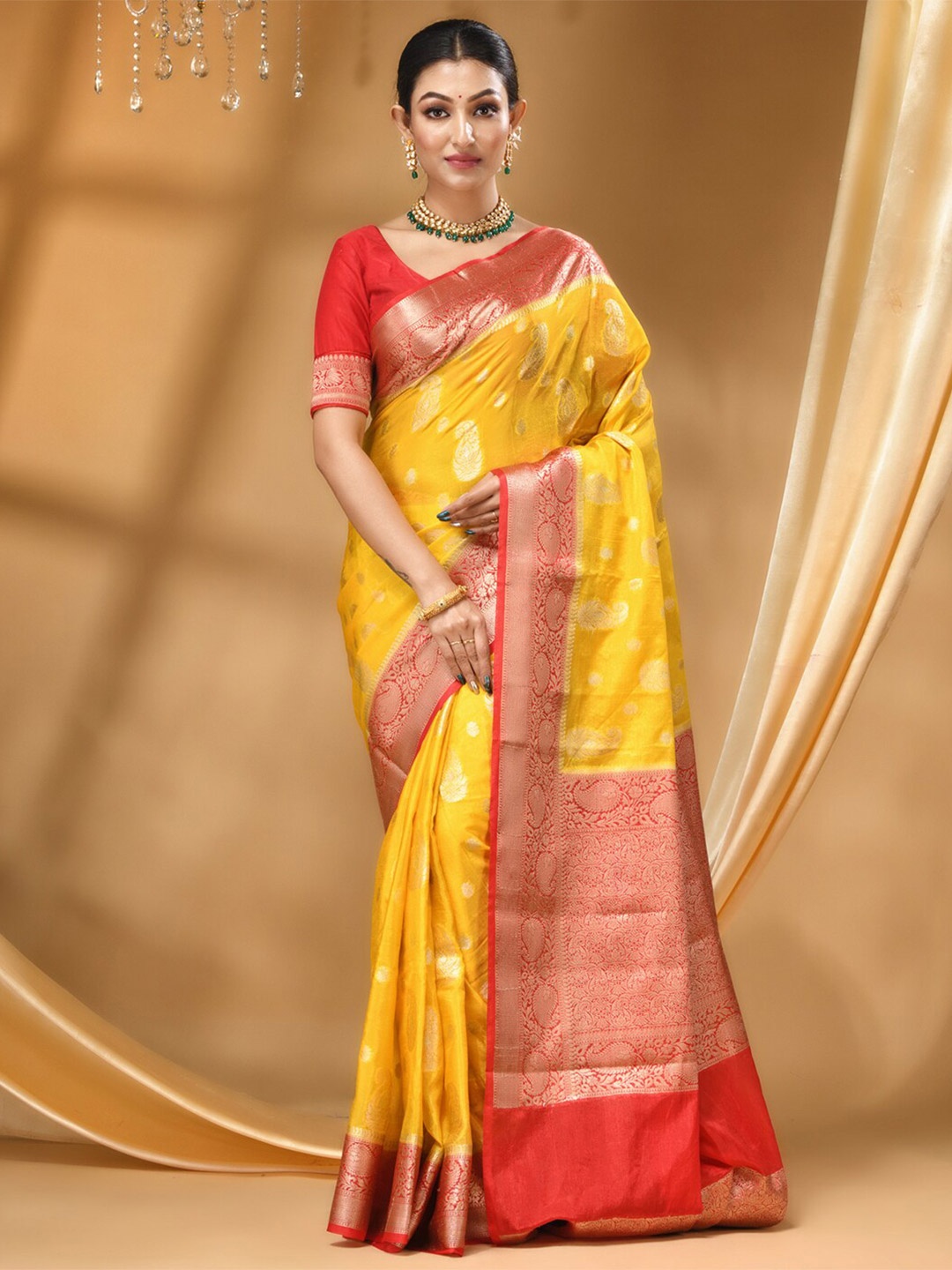 

HOUSE OF BEGUM Ethnic Motifs Woven Design Zari Banarasi Saree, Yellow