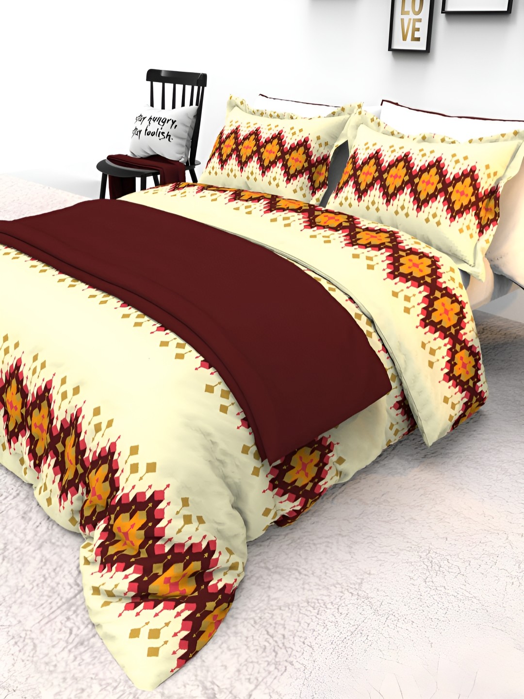 

THE WHITE MOSS White Printed Pure Cotton 130 TC Double Queen Bedsheet With 2 Pillow Covers