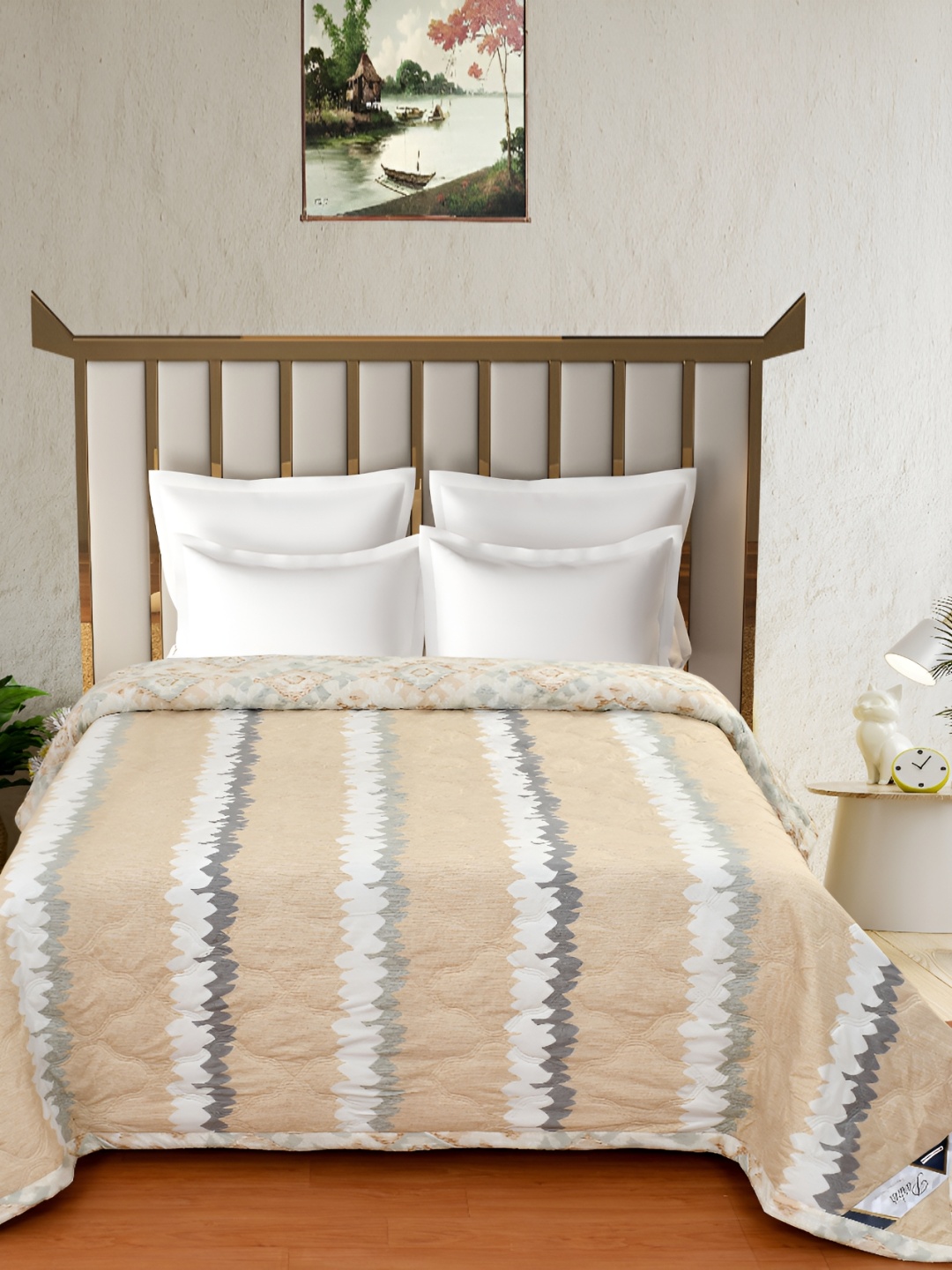 

FINE TEX WORLD Beige & White 180 GSM AC Room Double Bed Reversible Comforter
