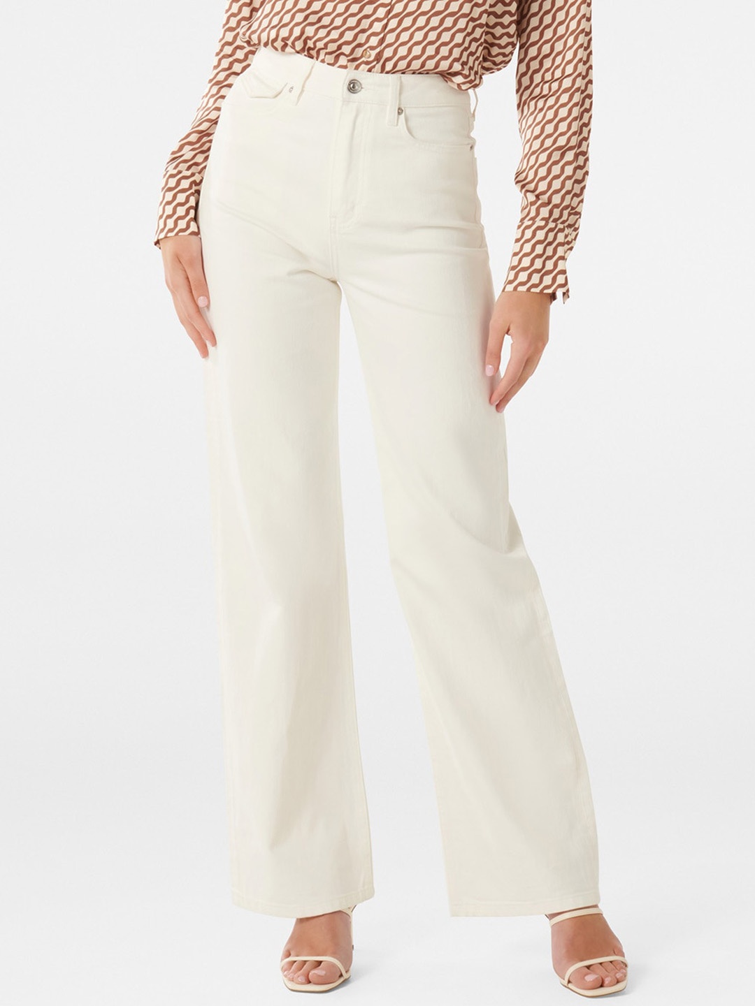 

Forever New Women Jean Straight Fit High-Rise Stretchable Jeans, White