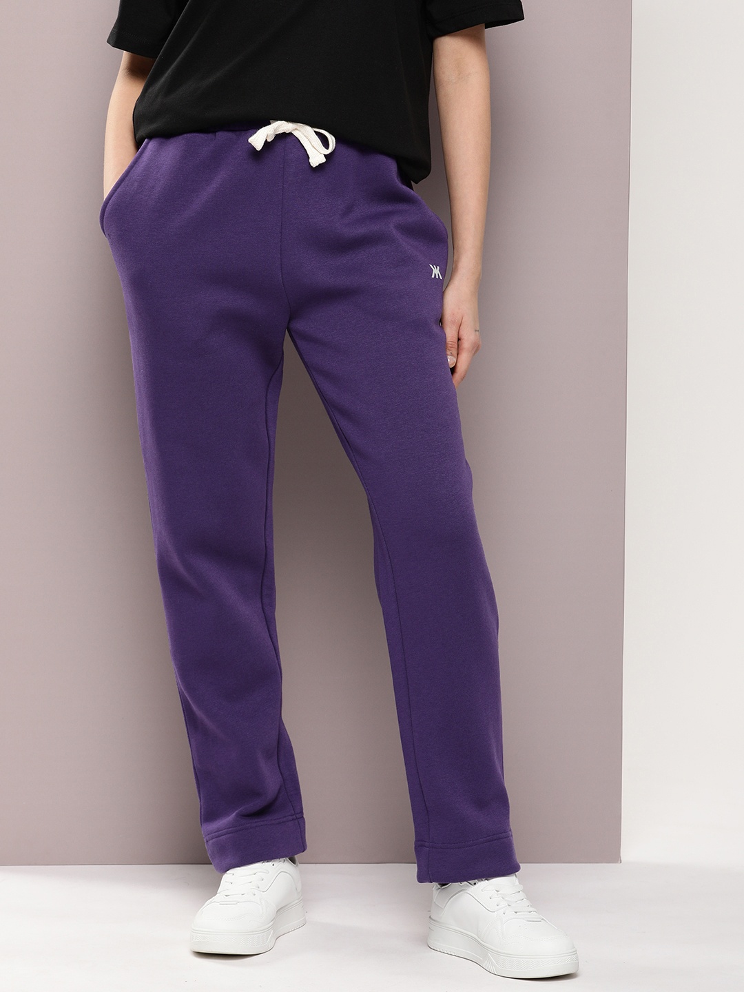 

Kook N Keech Women Solid Slim Fit Track Pant, Purple