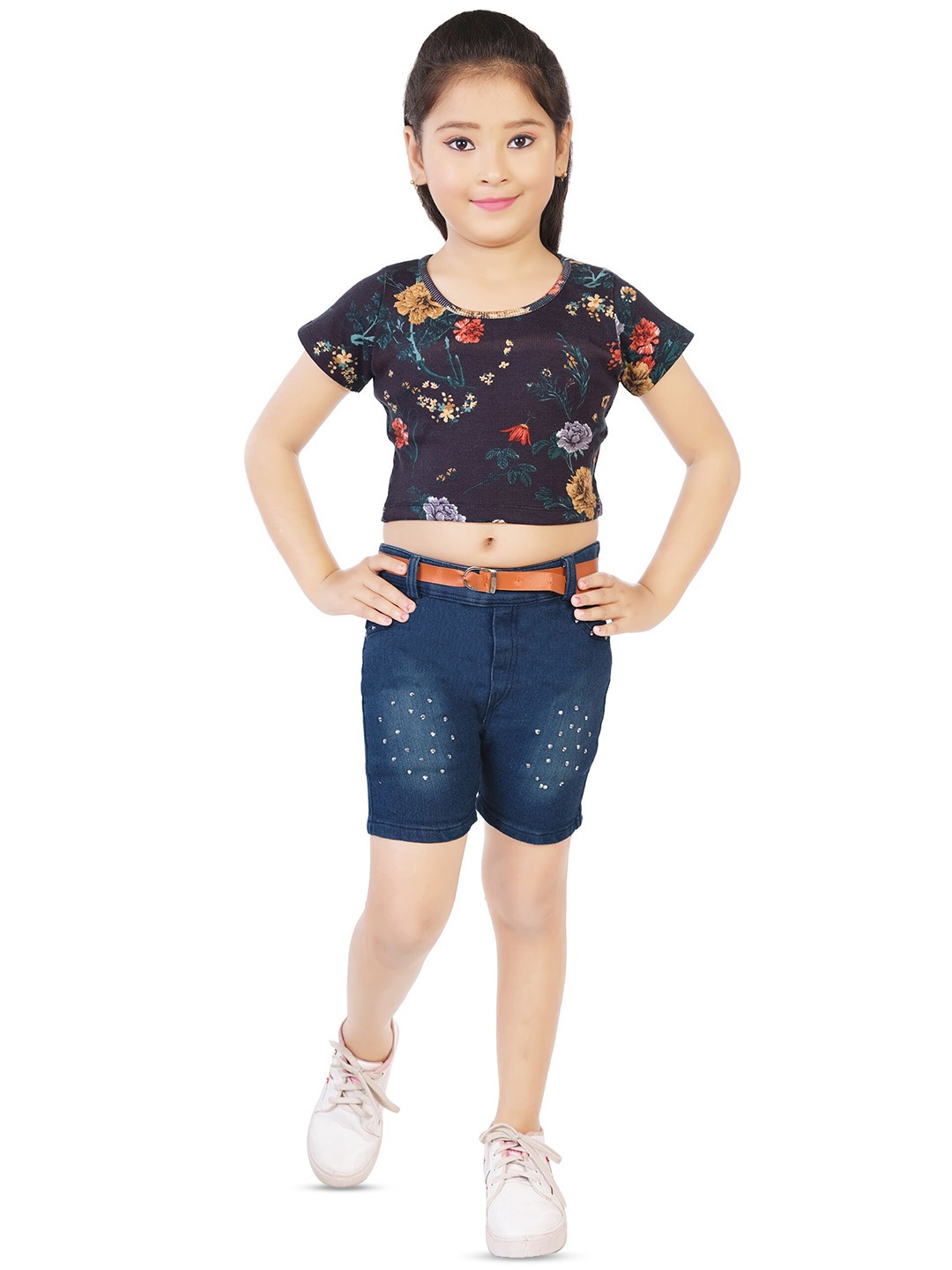 

CELEBRITY CLUB Girls Printed Top With Shorts, Blue