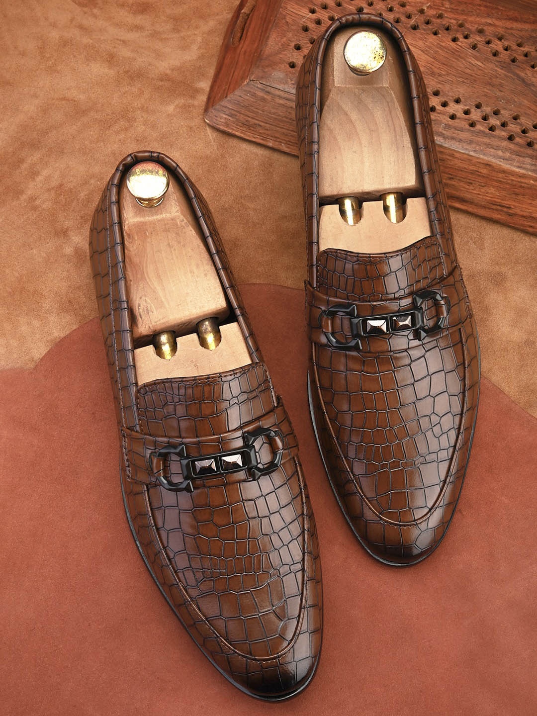 

HERE&NOW Men Textured Formal Loafers, Tan