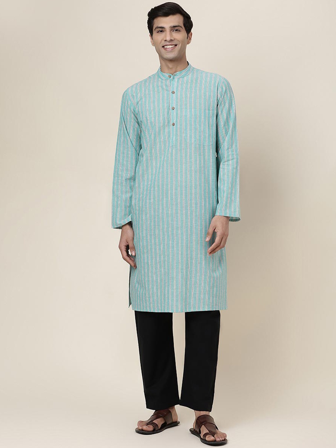 

Fabindia Cotton Striped Mandarin Collar Straight Kurta, Blue