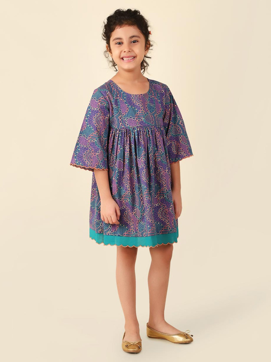 

Fabindia Girls Abstract Printed Cotton Kimono Sleeve A-Line Dress, Blue