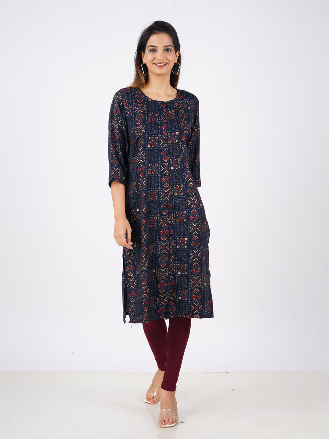 

BAESD Women Paisley Printed Kurta, Navy blue