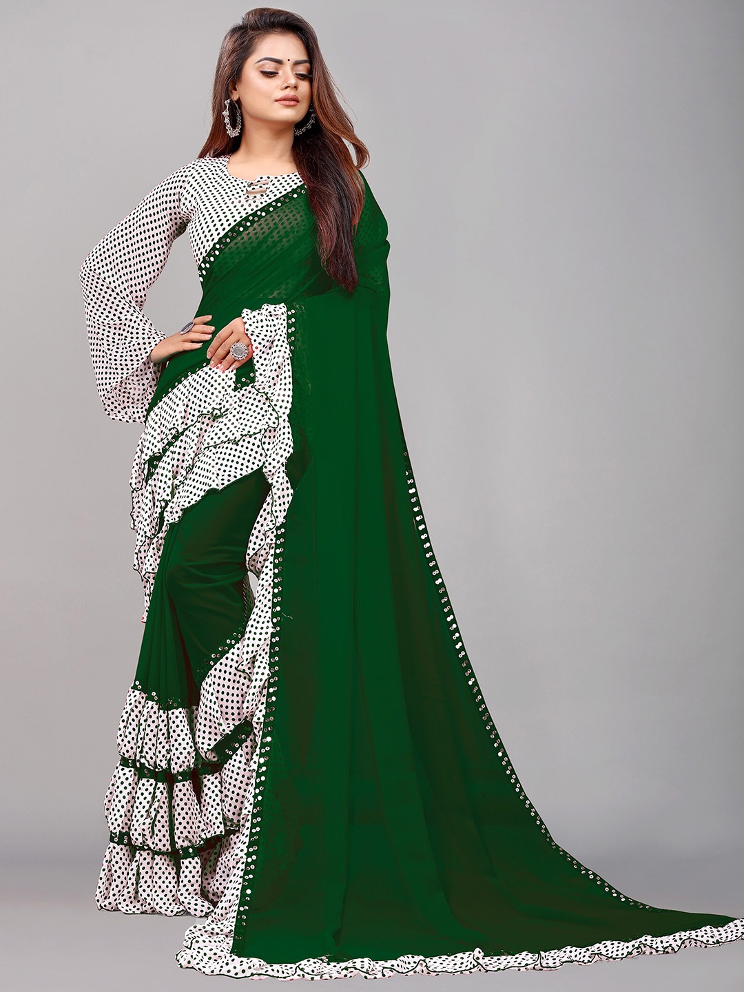 

Reeta Fashion Polka Dot Pure Georgette Saree, Green