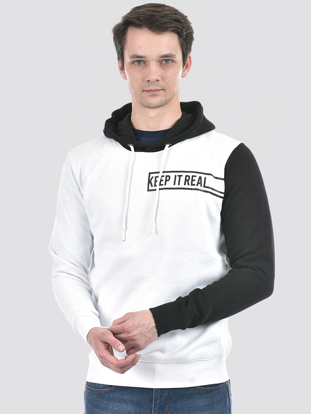 

Numero Uno Typography Printed Hooded Pullover Sweatshirt, White