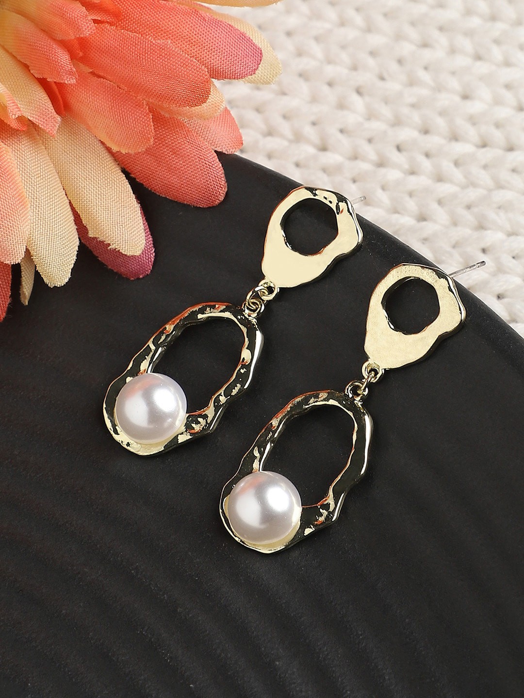 

DressBerry Gold Plated Pearls Beaded Contemporary Drop Earrings