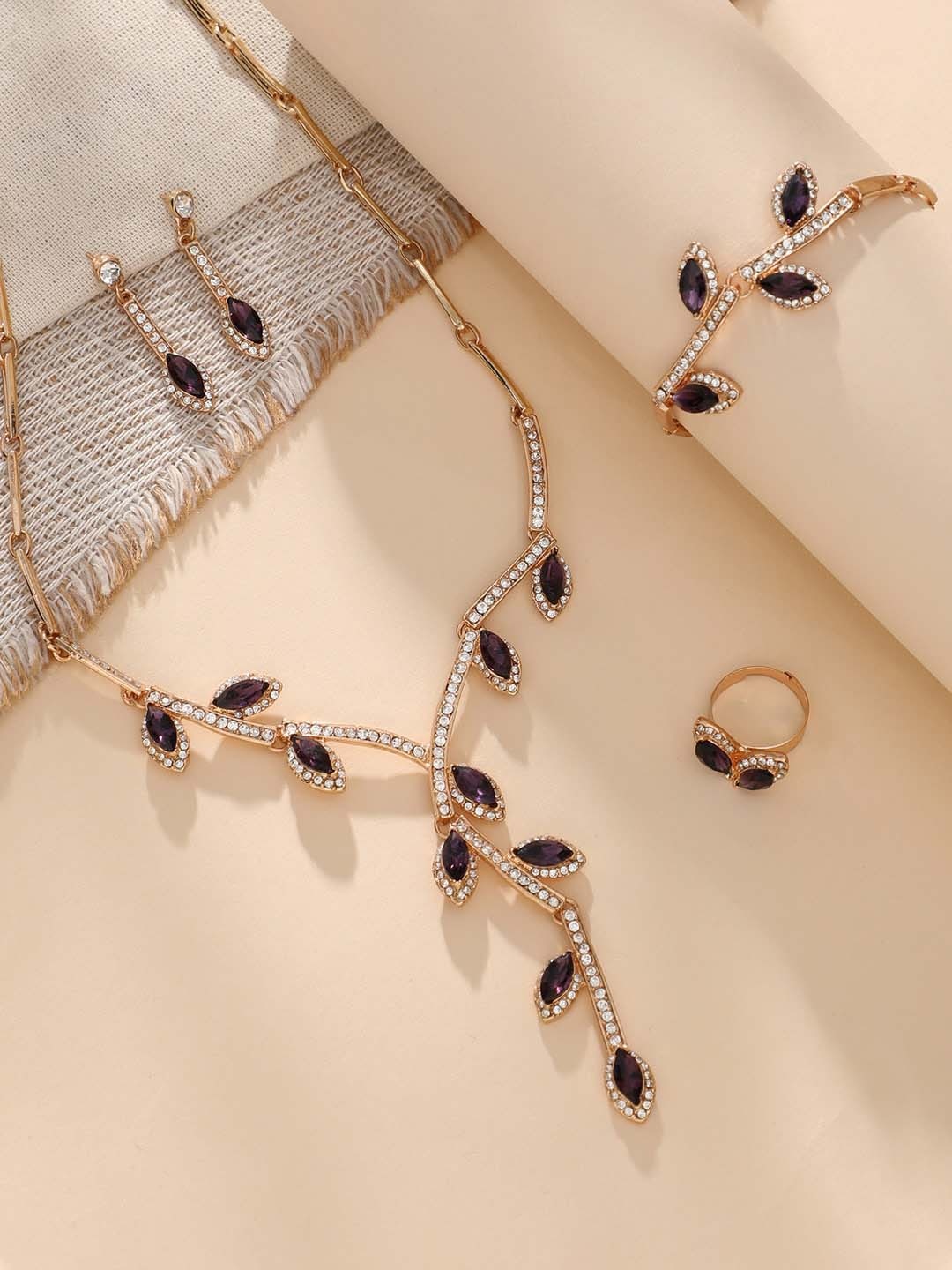 

DressBerry Gold-Plated Stone-Studded Jewellery Set