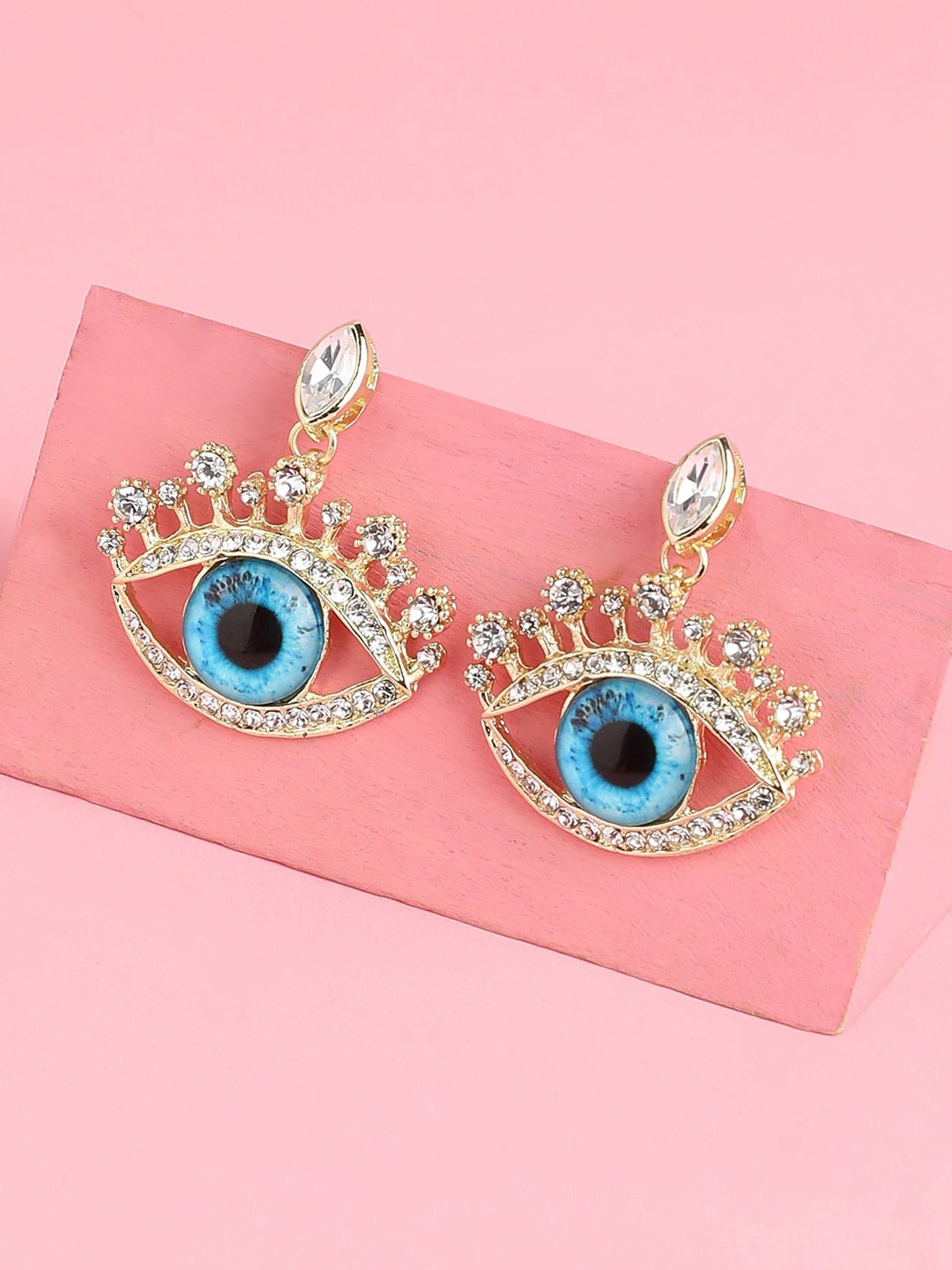 

DressBerry Gold Toned Gold Plated Drop Earrings