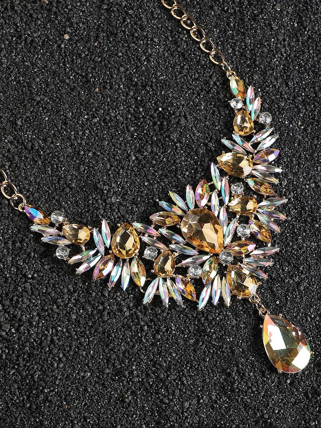 

DressBerry Gold-Plated Stone-Studded Necklace