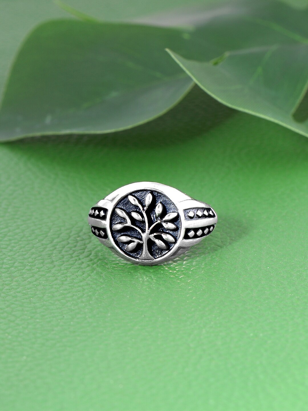 

GIVA Men 92.5 Sterling Silver Rhodium-Plated Adams Tree Finger Ring