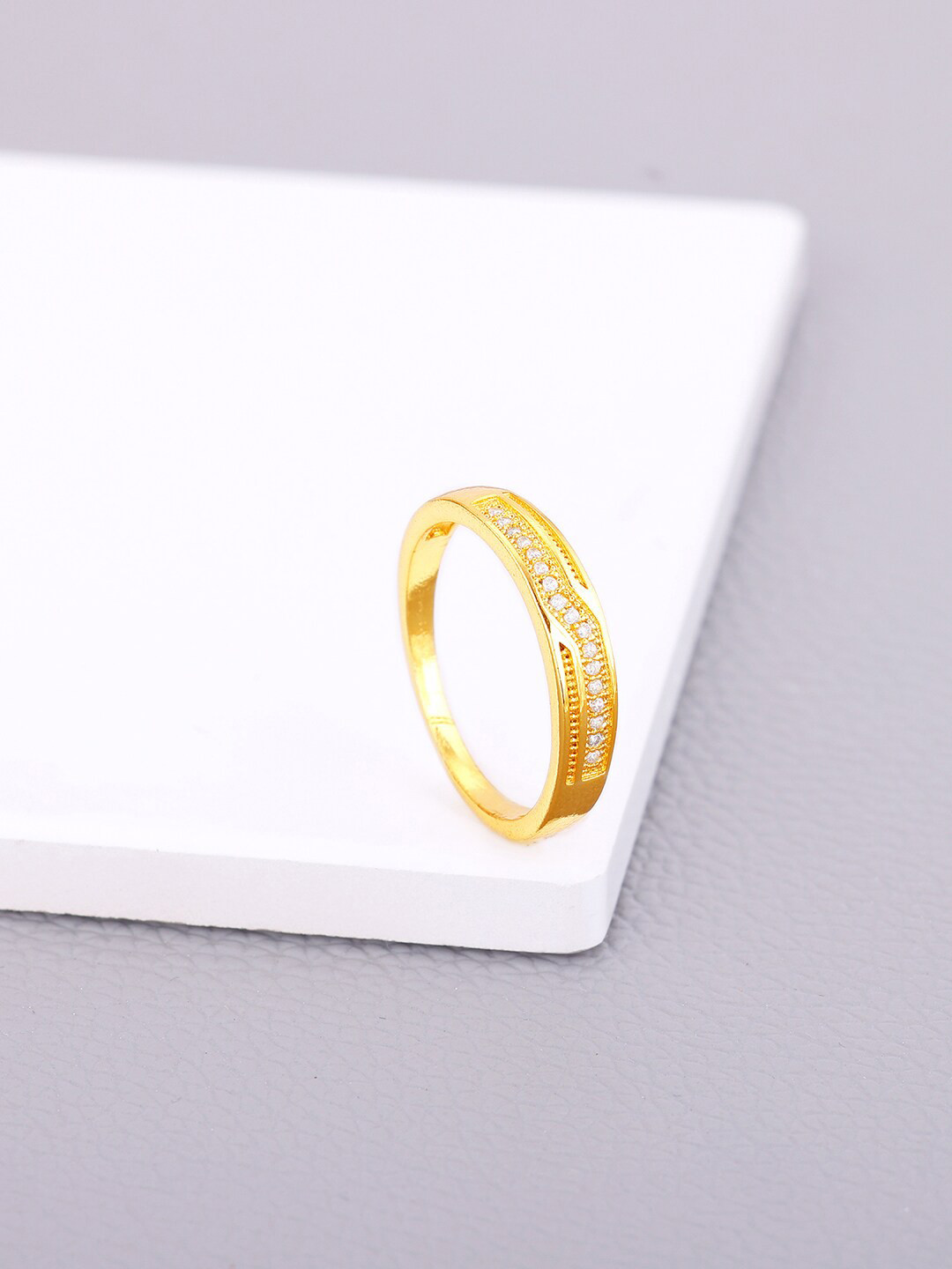 

GIVA 925 Silver Golden Prominence Men's Ring, Gold
