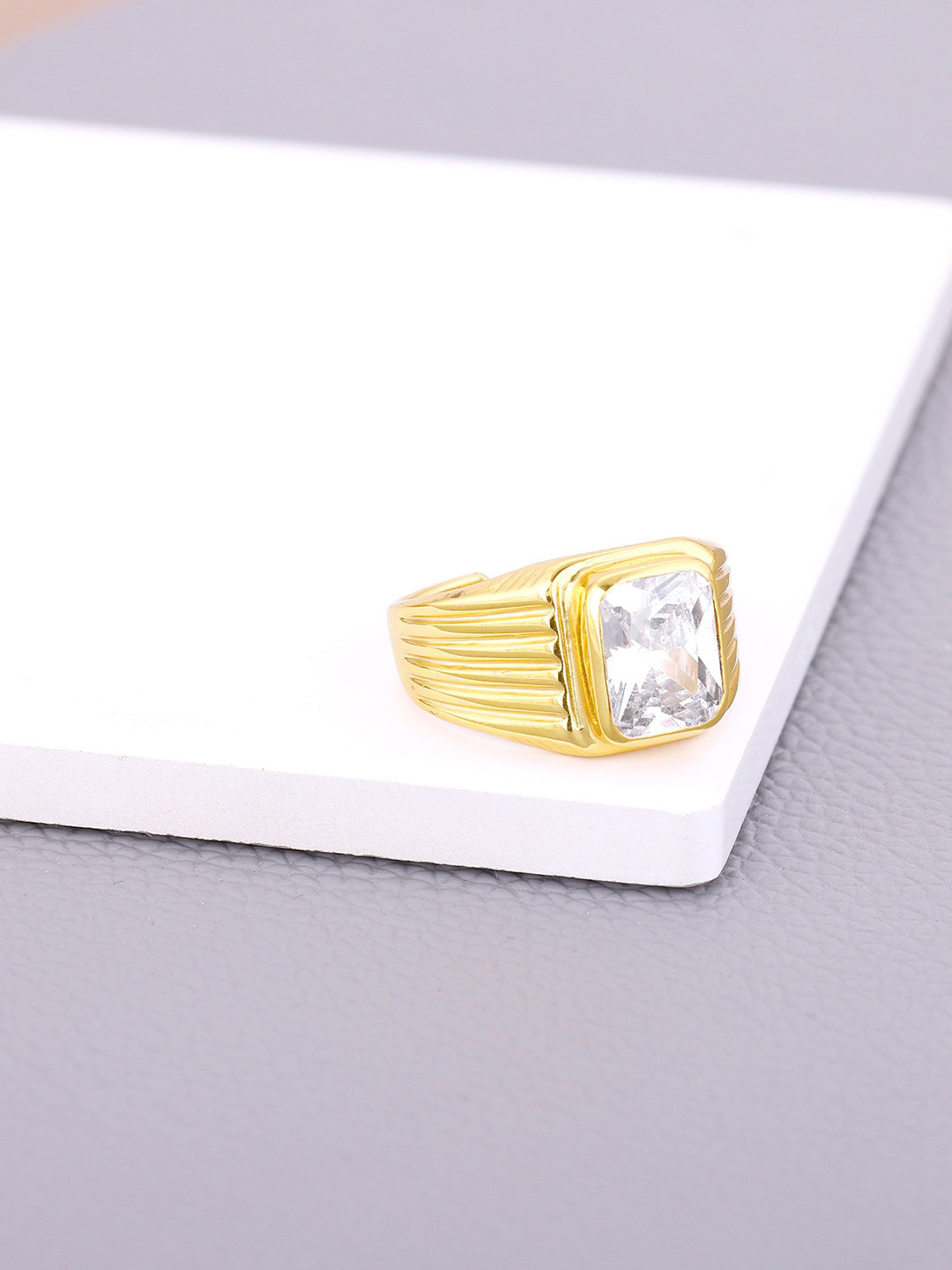 

GIVA Men 92.5 Sterling Silver Gold-Plated Stone Studded Band Finger Ring