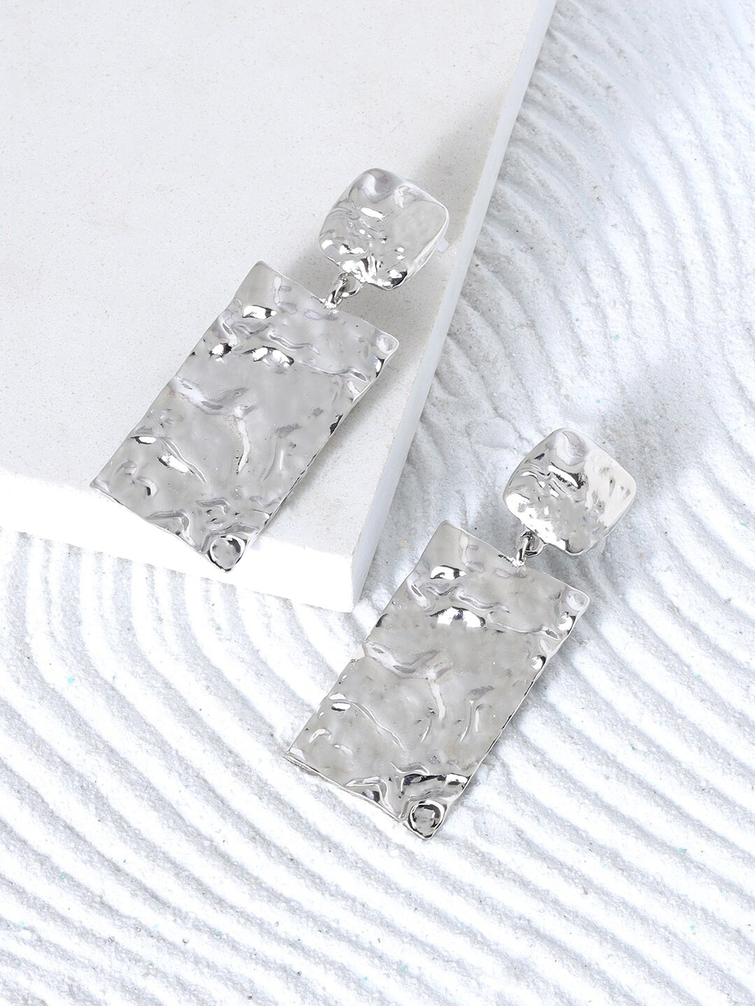 

JOKER & WITCH Silver-Plated Contemporary Drop Earrings