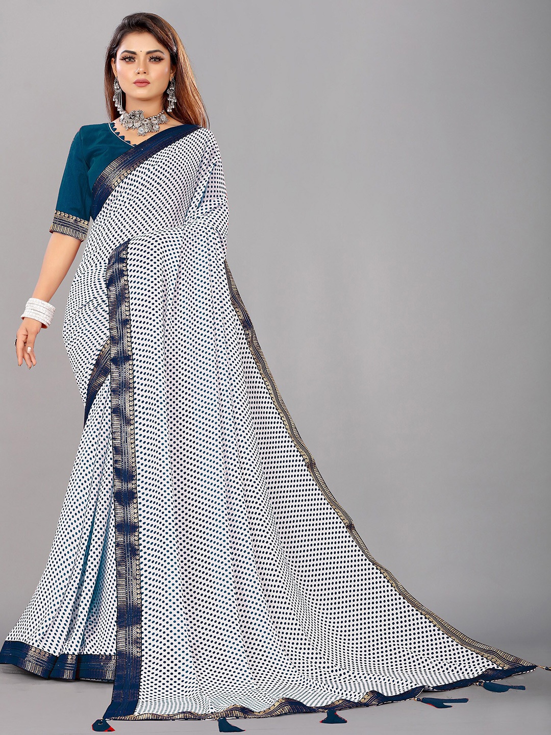 

Reeta Fashion Polka Dot Printed Zari Pure Georgette Saree, Blue