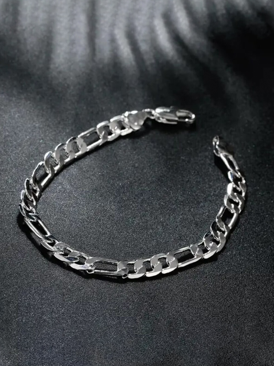 

SALTY Men Stainless Steel Link Bracelet, Silver