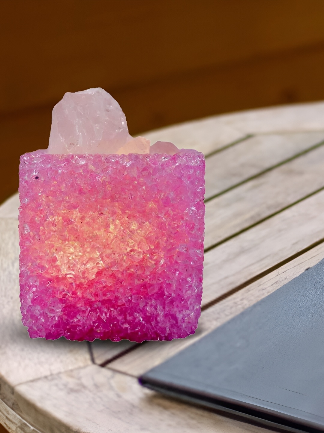 

Kookee Pink Crystal Aroma Oil Electric Diffuser With Essential Oil 10ml