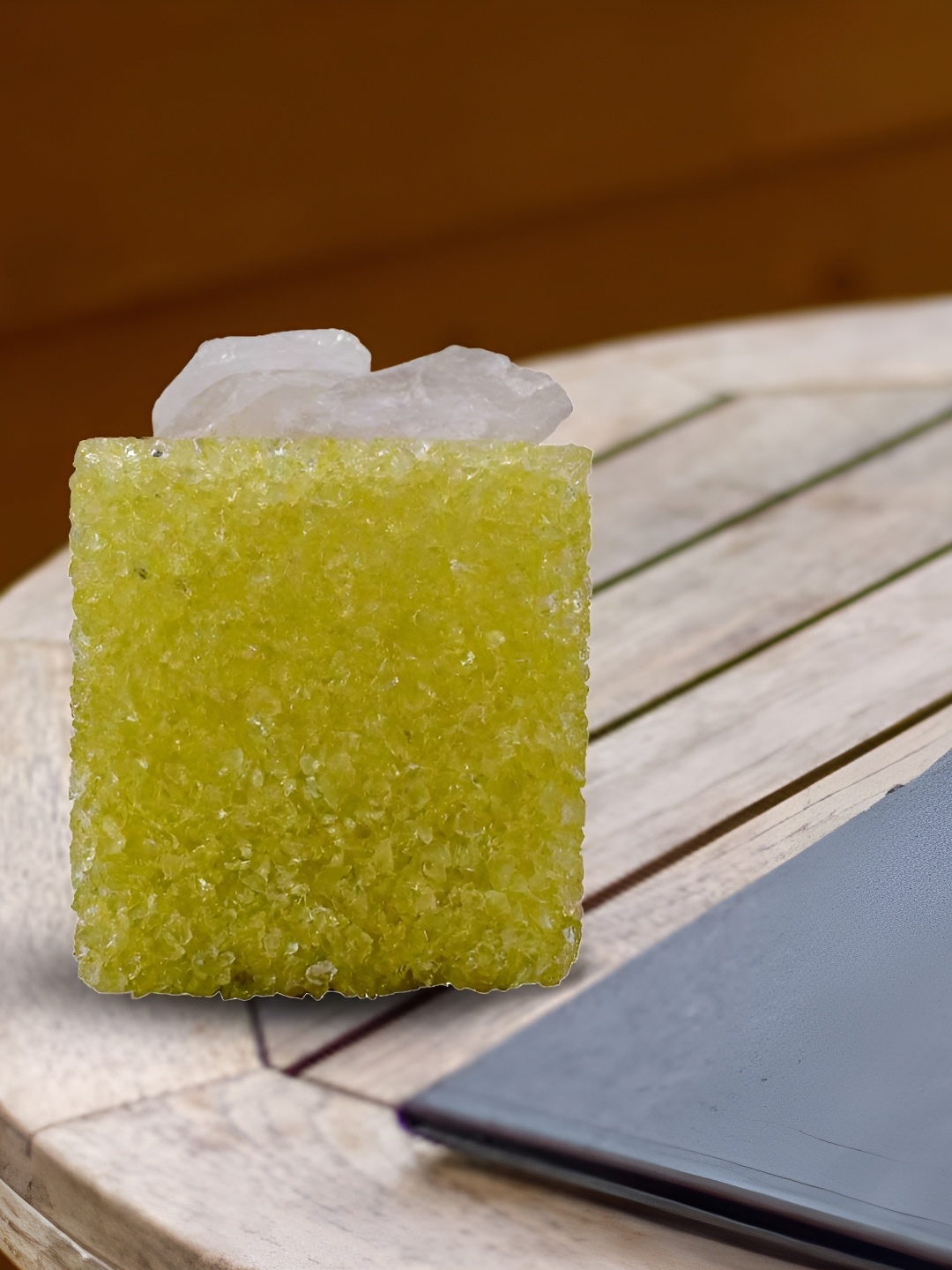 

Kookee Yellow Crystal Aroma Oil Electric Diffuser With Essential Oil 10ml