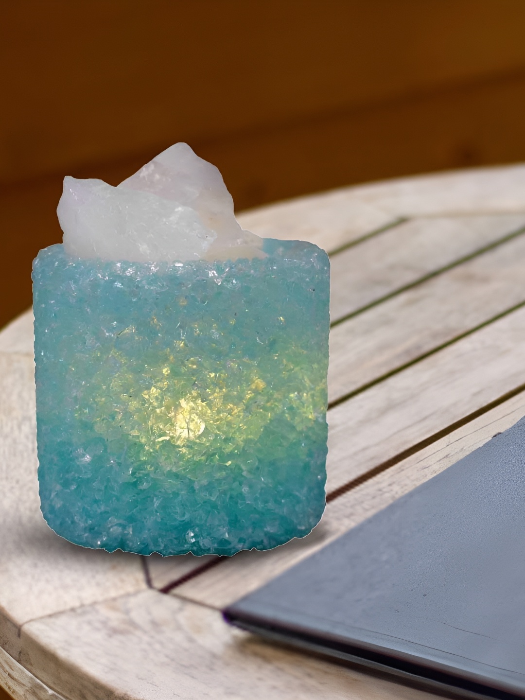 

Kookee Blue Crystal Aroma Oil Electric Diffuser With Essential Oil 10ml
