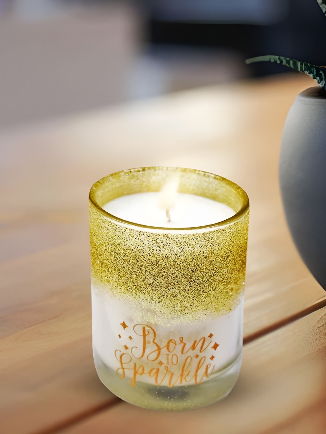 

Kookee White & Gold Toned Scented Jar Candle