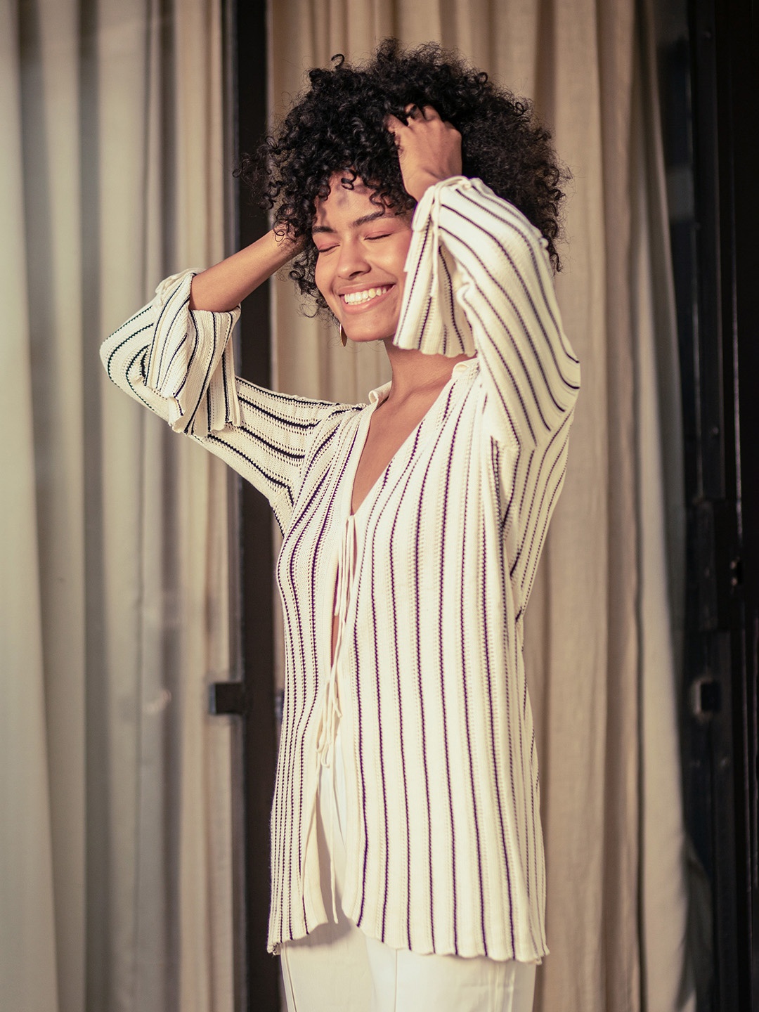 

RAREISM Striped Shirt Collar Tie-Up Shrug, White