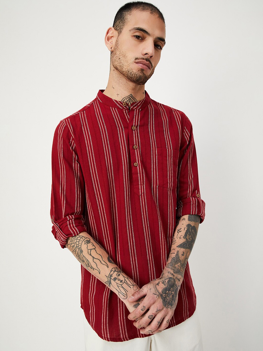 

max Cotton Mandarin Collar Striped Kurta, Red