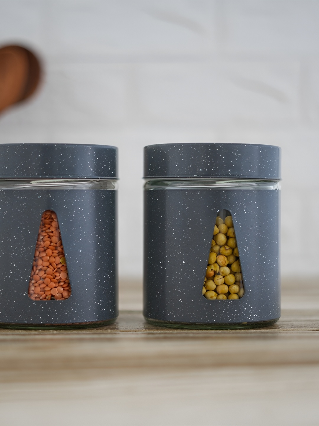 

Femora Black 2 Pieces Borosilicate Glass Dishwasher Safe Food Containers 700 ml Each
