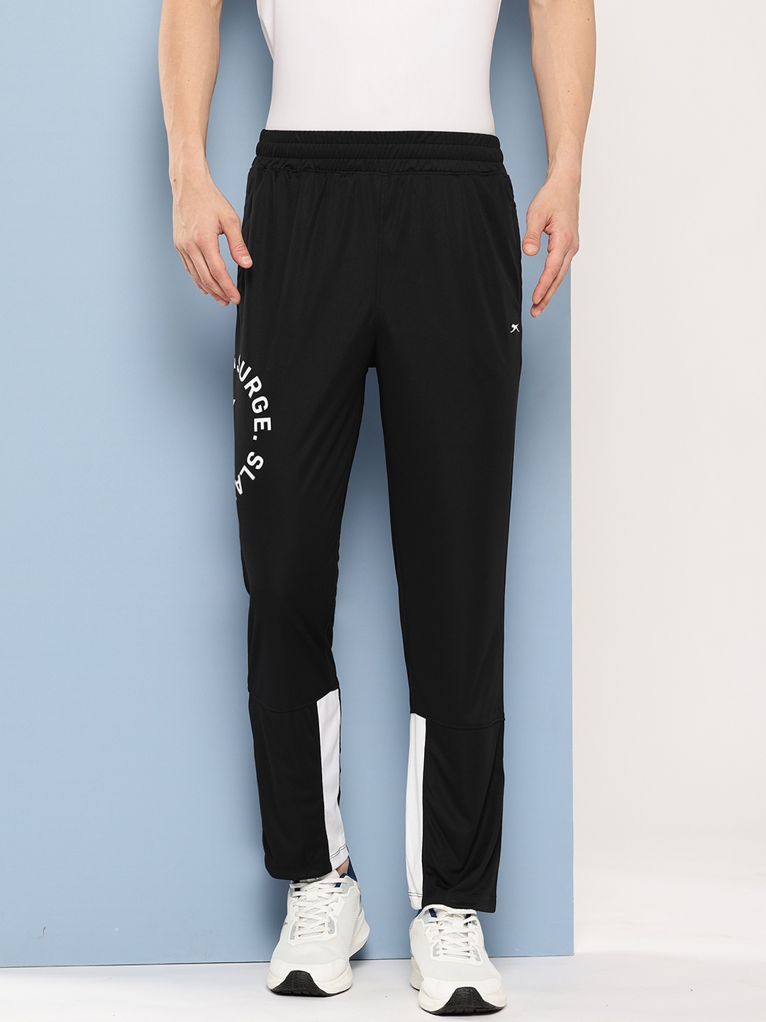 

Slazenger Men Typography Print Track Pants, Black