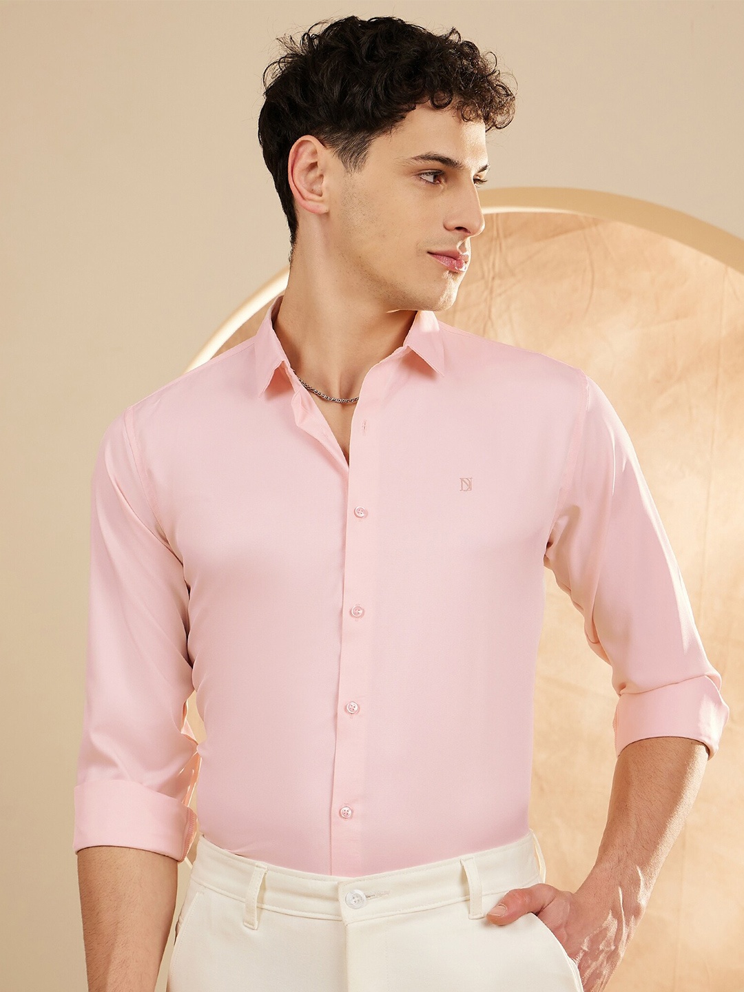 

DENNISON Men Satin Wrinkle Free Shirt, Peach