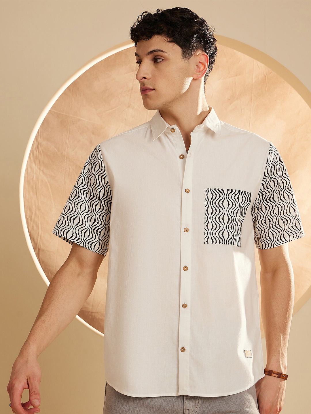 

DENNISON Smart Spread Collar Cotton Oversized Casual Shirt, White