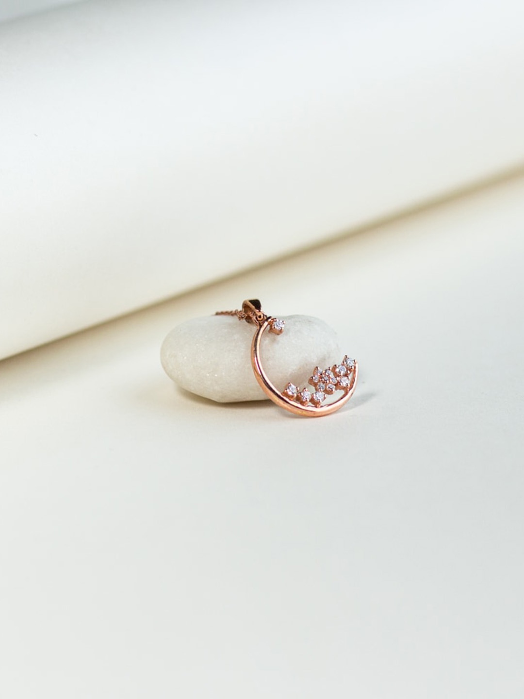 

STERLYN 925 Sterling Silver Rose Gold-Plated Pendant with Chain
