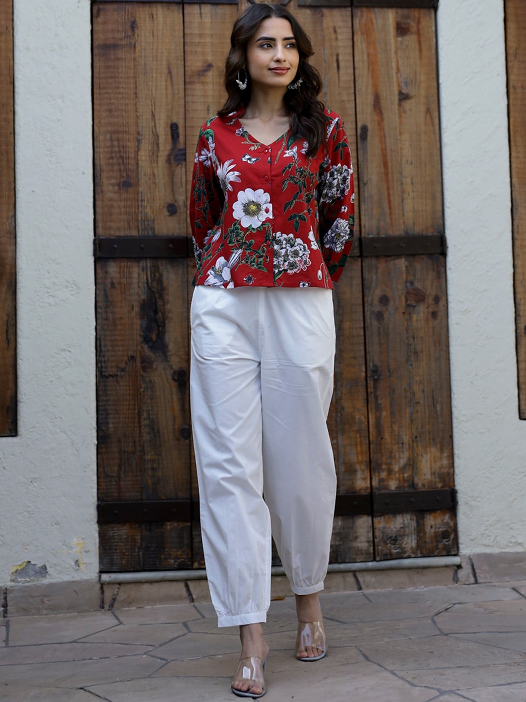 

SANSKRUTIHOMES Floral Printed Mandarin Collar-NeckPure Cotton Top & Flared Trouser, Maroon
