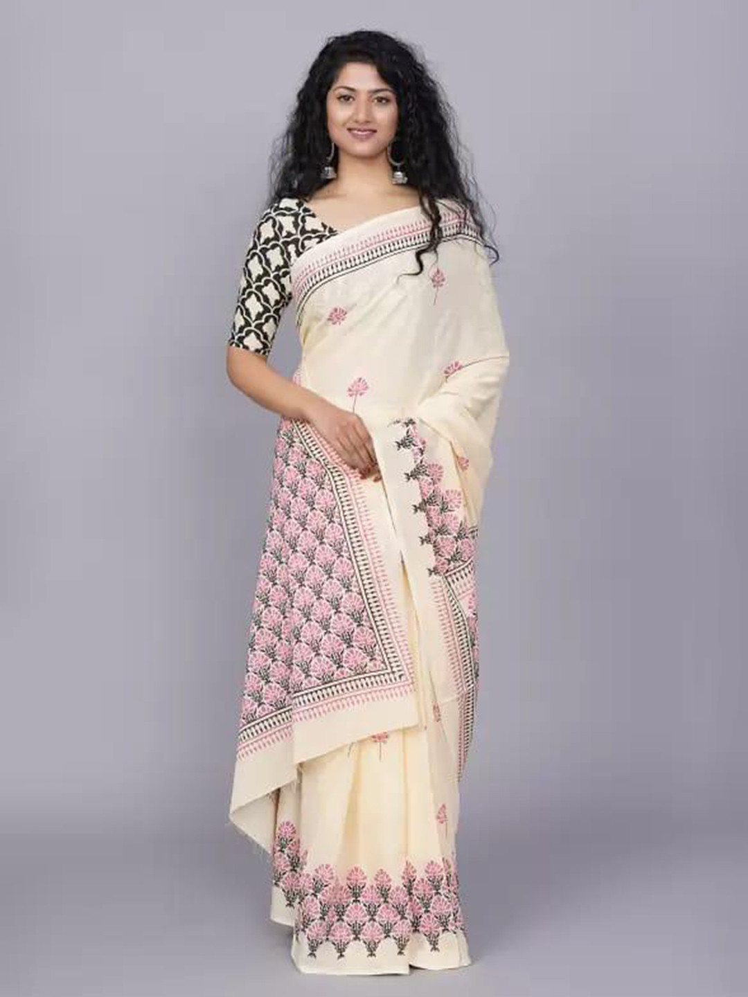 

clothonus Ethnic Motifs Printed Block Print Saree, Cream