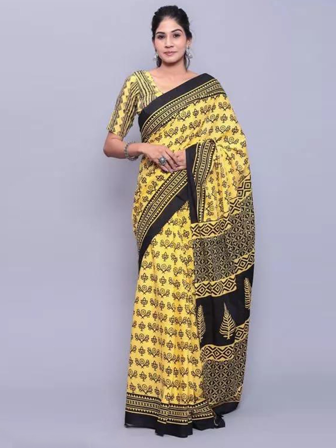 

clothonus Ethnic Motifs Printed Block Print Saree, Yellow
